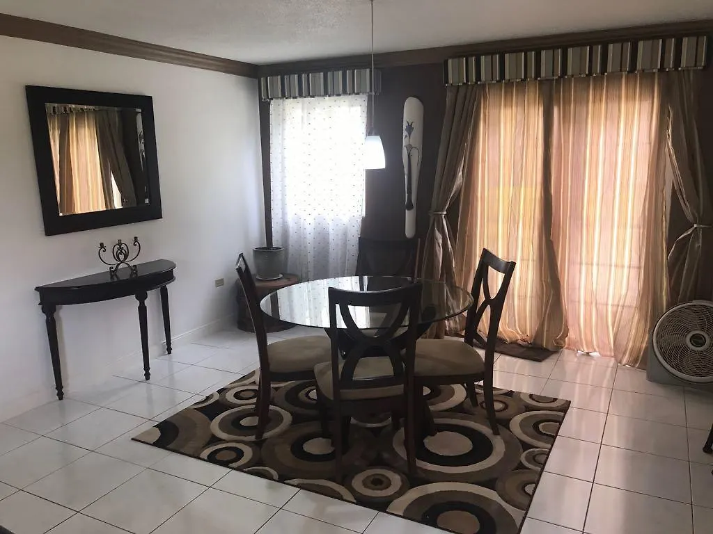 Mango Walk Country Club Suites Montego Bay Aparthotel