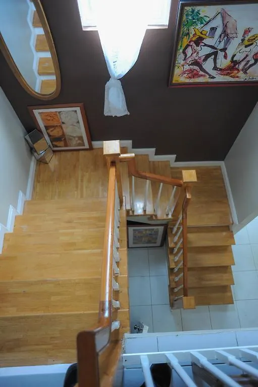 מונטגו ביי Mango Walk Country Club Suites מלון דירות מונטגו ביי