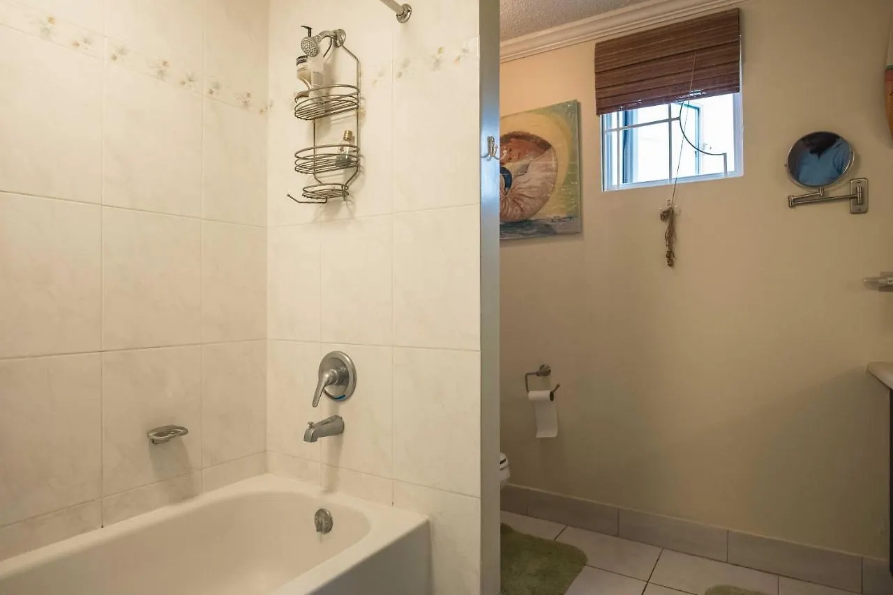 מונטגו ביי Mango Walk Country Club Suites מלון דירות מונטגו ביי