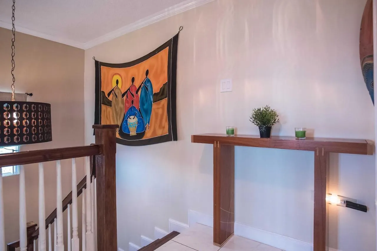 מונטגו ביי Mango Walk Country Club Suites מלון דירות מונטגו ביי