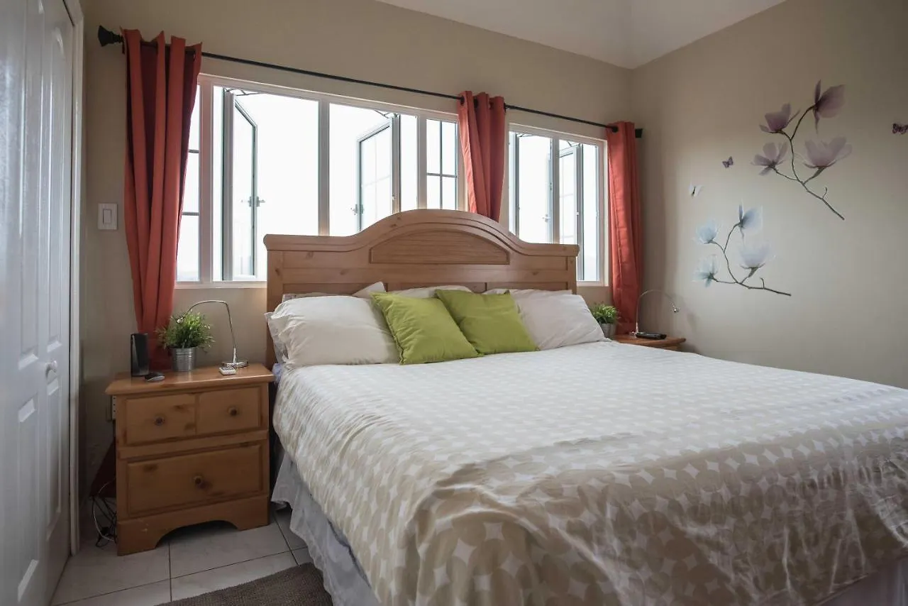 Mango Walk Country Club Suites Μοντέγκο Μπέυ 0*,